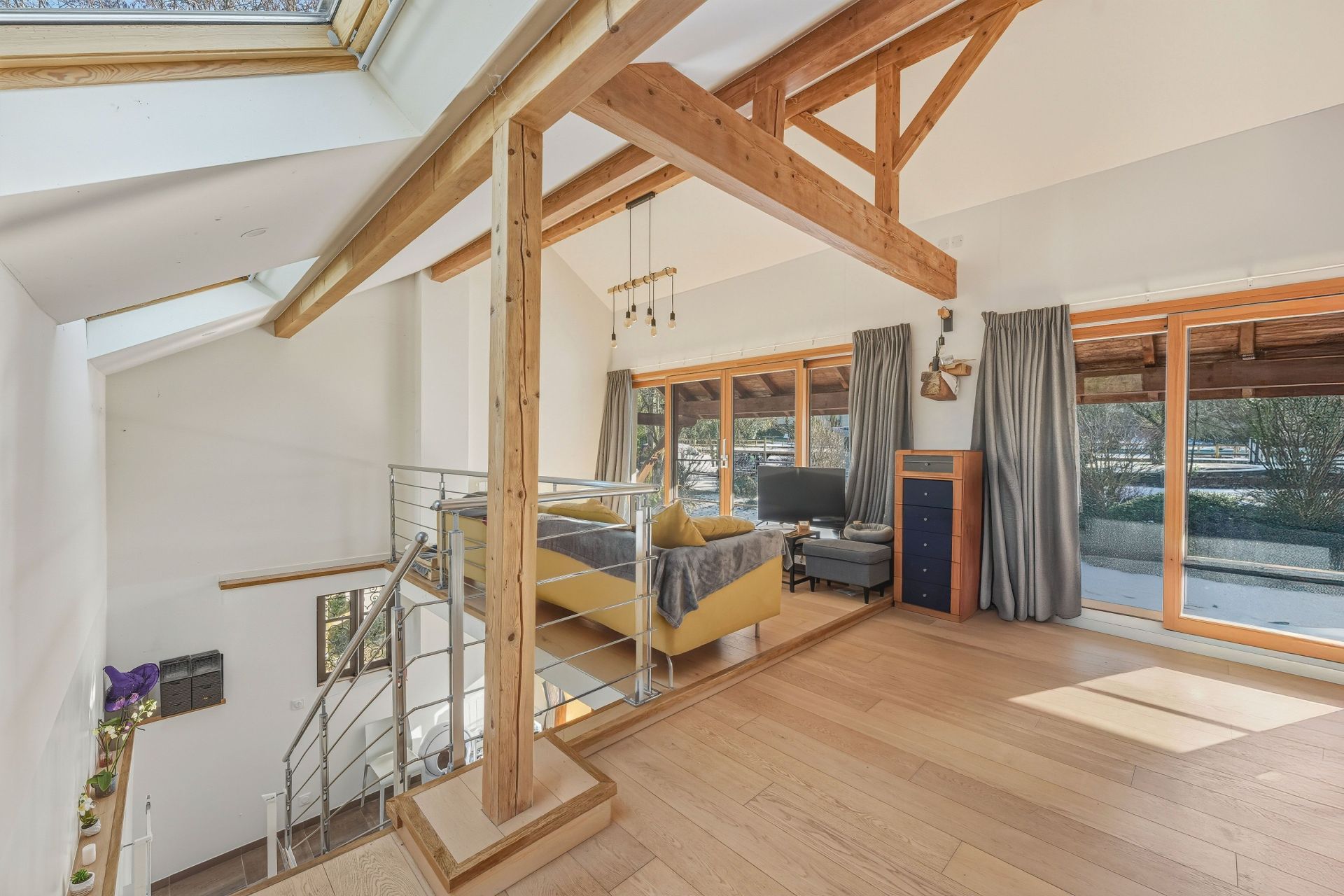 equestrian property 11 Rooms for sale on ST GENIS POUILLY (01630)