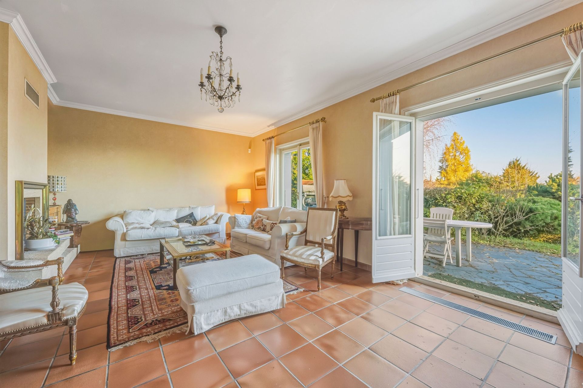 house 8 Rooms for sale on DIVONNE LES BAINS (01220)