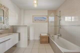 house 6 Rooms for sale on DIVONNE LES BAINS (01220)