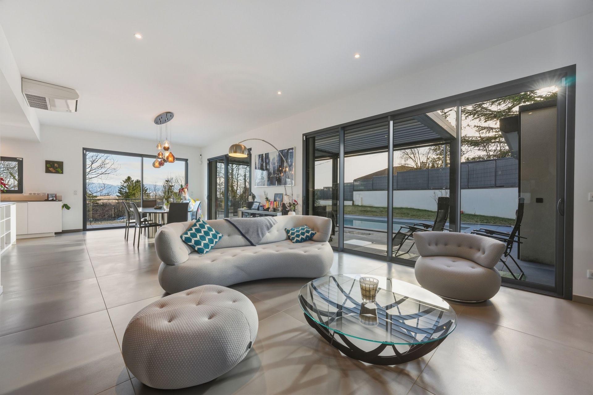 maison 6 Pièces en vente sur THOIRY (01710)