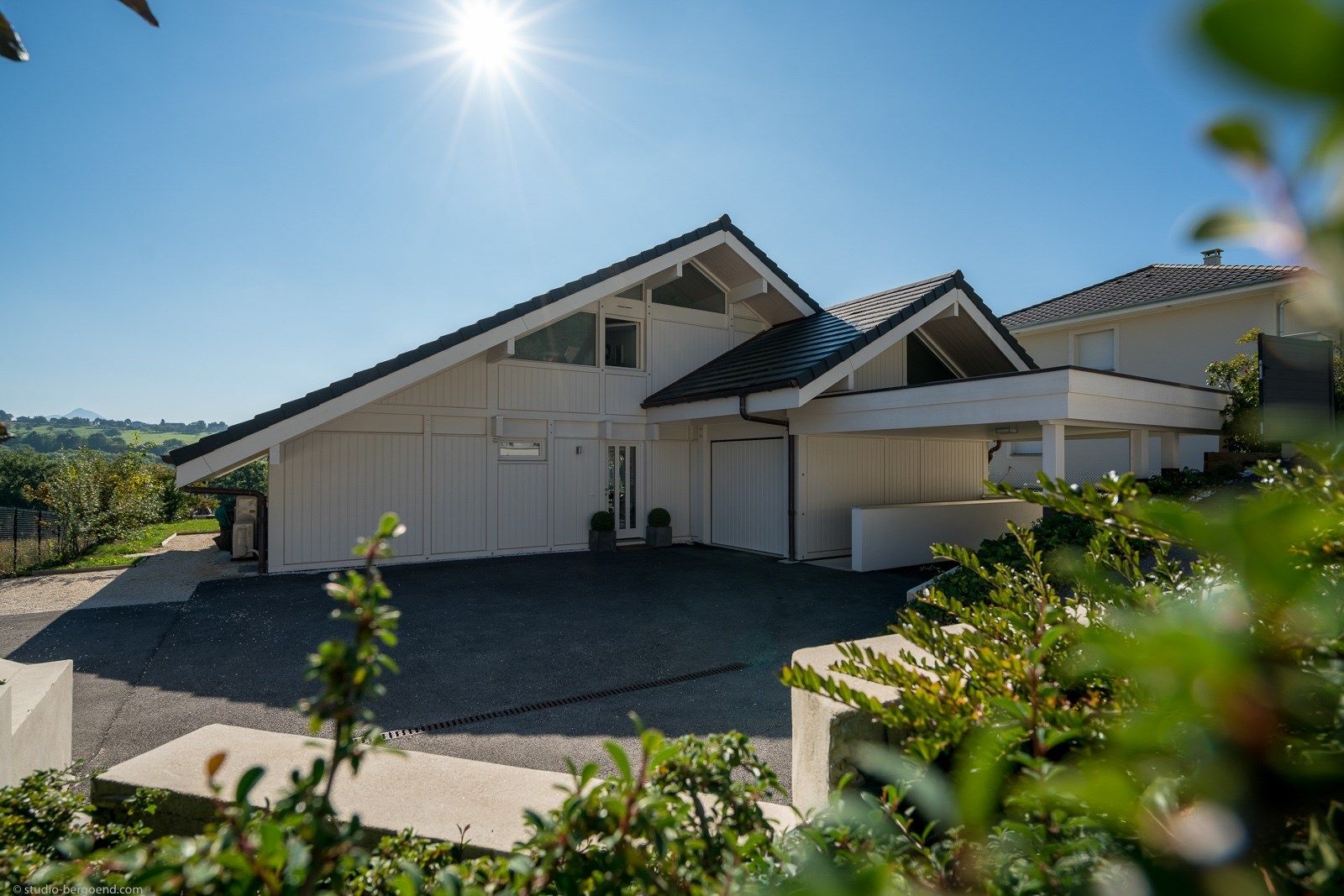 house 8 Rooms for sale on MONNETIER MORNEX (74560)