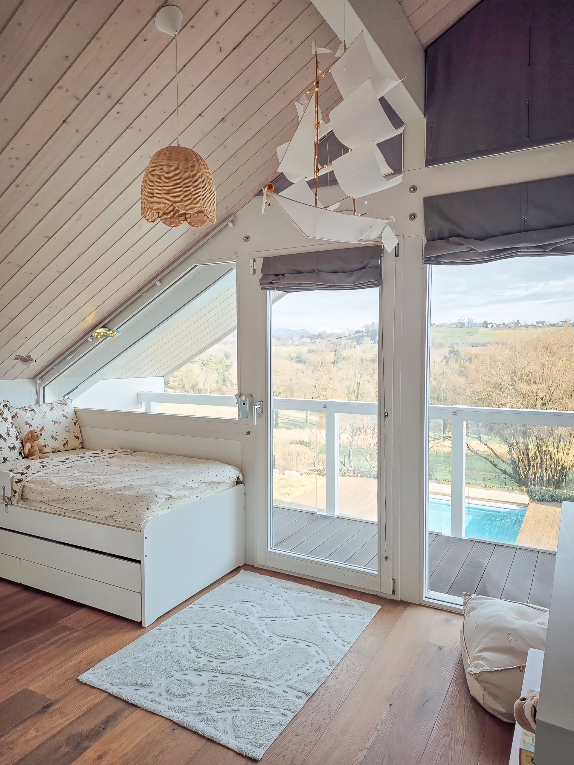 house 8 Rooms for sale on MONNETIER MORNEX (74560)