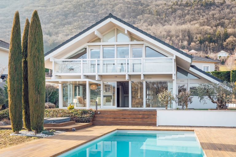 house 8 Rooms for sale on MONNETIER MORNEX (74560)