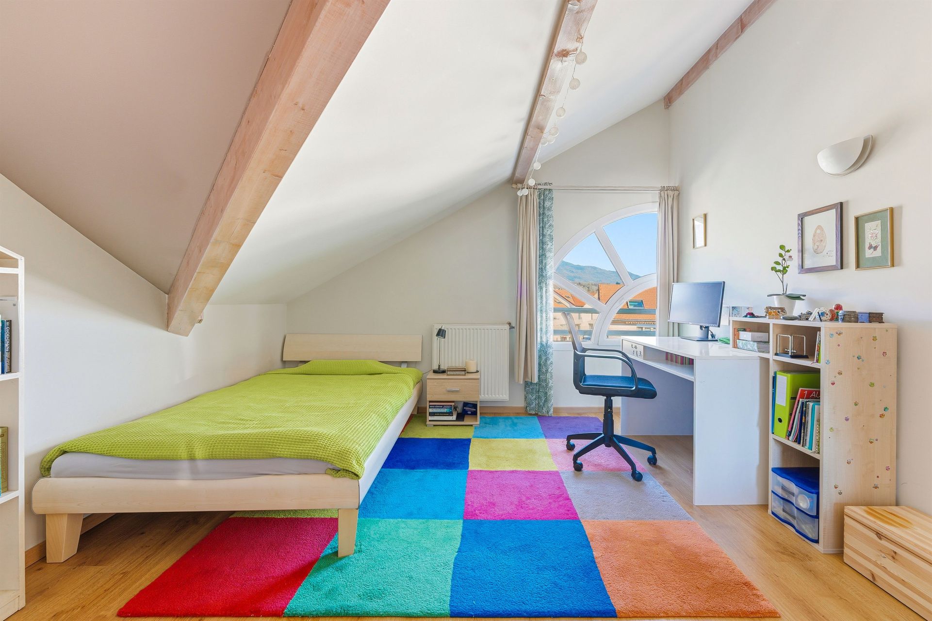 apartment 5 Rooms for sale on DIVONNE LES BAINS (01220)