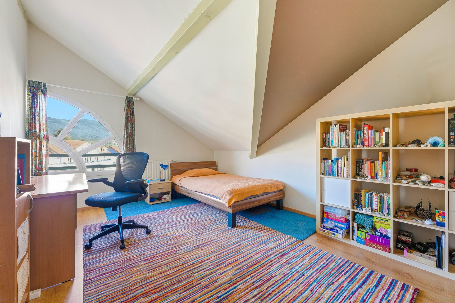 apartment 5 Rooms for sale on DIVONNE LES BAINS (01220)