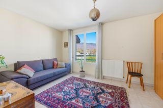 apartment 5 Rooms for sale on DIVONNE LES BAINS (01220)