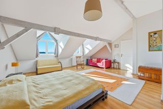 apartment 5 Rooms for sale on DIVONNE LES BAINS (01220)