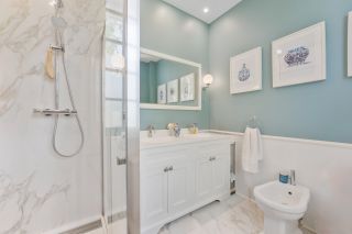 house 8 Rooms for sale on DIVONNE LES BAINS (01220)