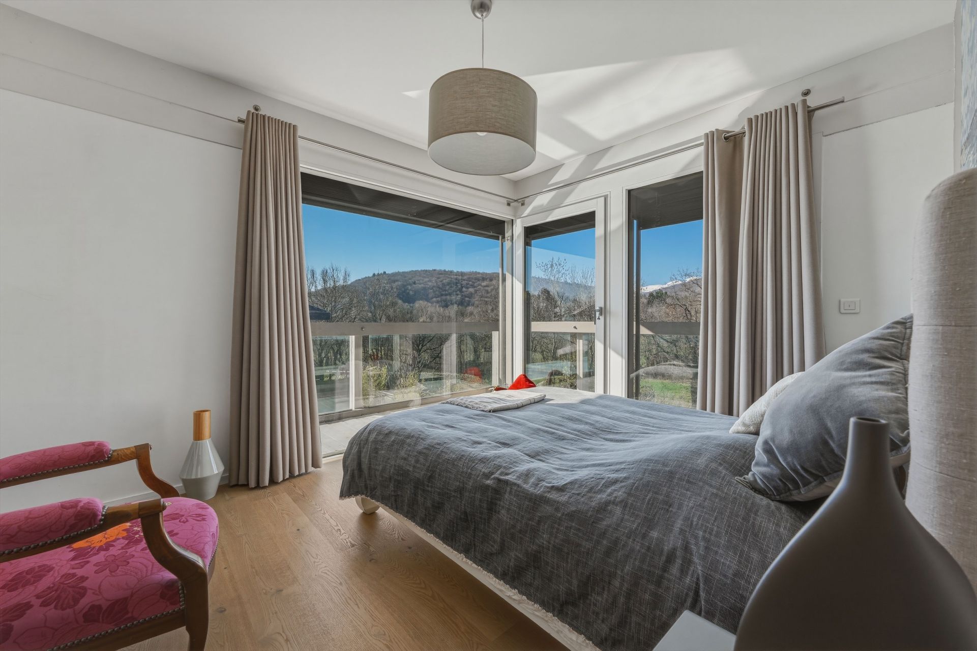 house 7 Rooms for sale on DIVONNE LES BAINS (01220)