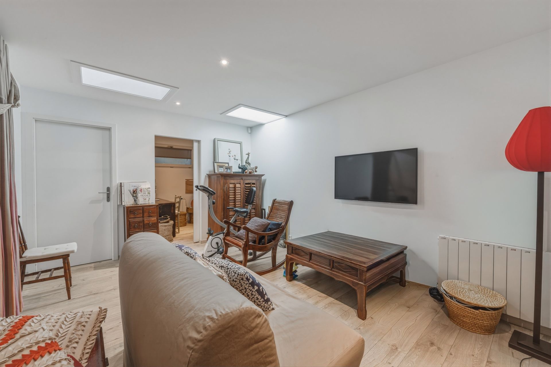 house 7 Rooms for sale on DIVONNE LES BAINS (01220)