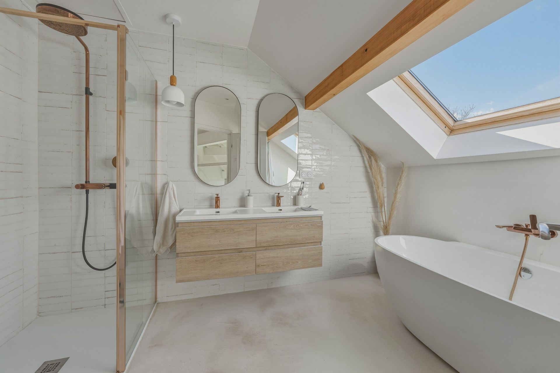 villa 7 Pièces en vente sur ST GENIS POUILLY (01630)