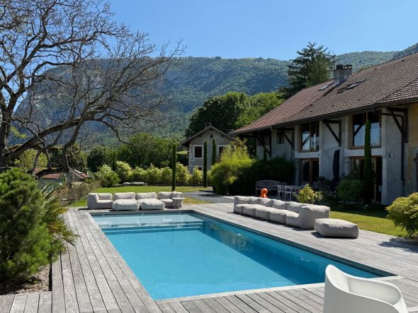 Vente Corps de ferme Archamps 21&nbsp;Pièces 1700&nbsp;m²