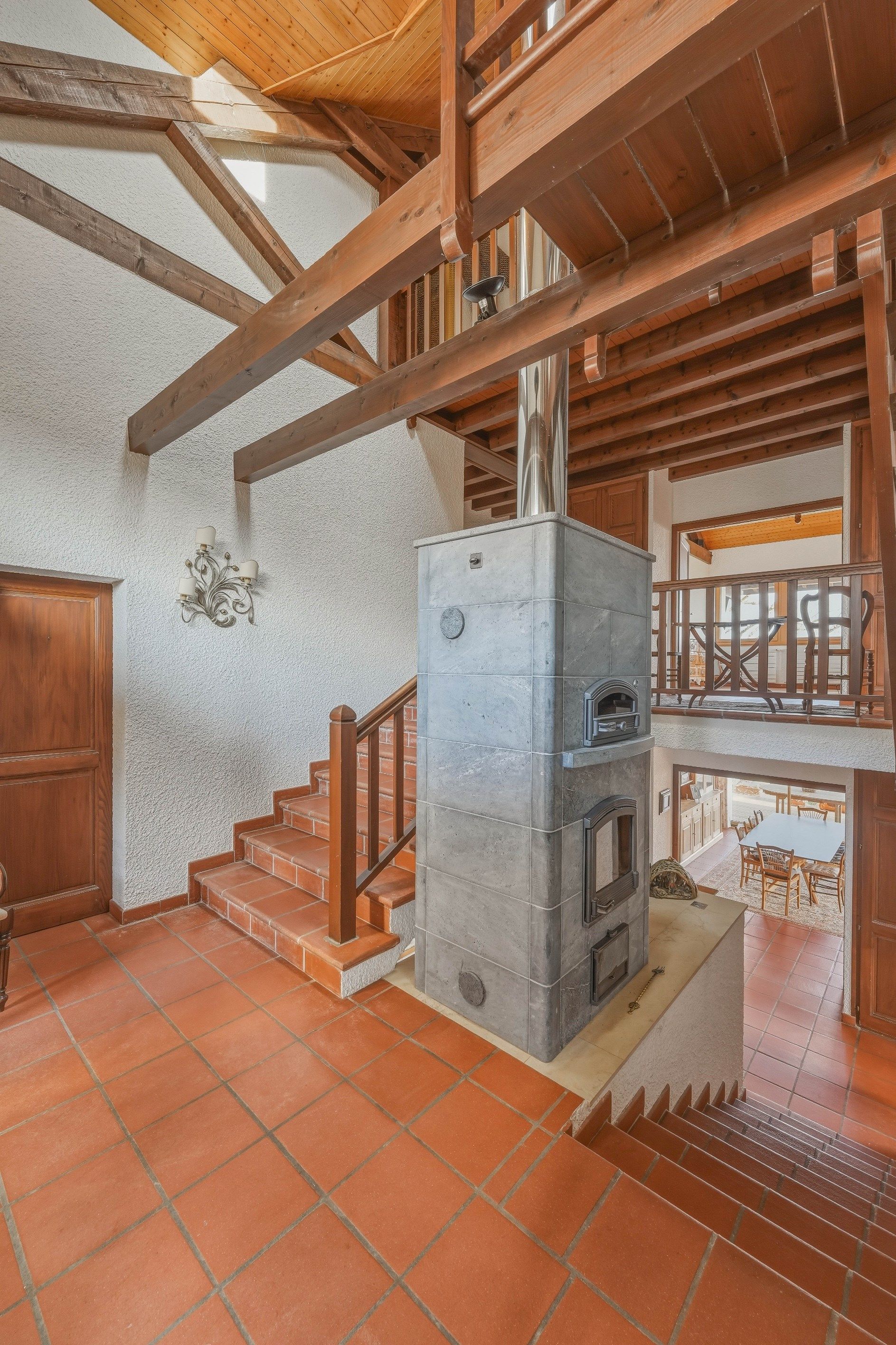 maison 12 Pièces en vente sur GRILLY (01220)
