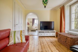 house 8 Rooms for sale on DIVONNE LES BAINS (01220)