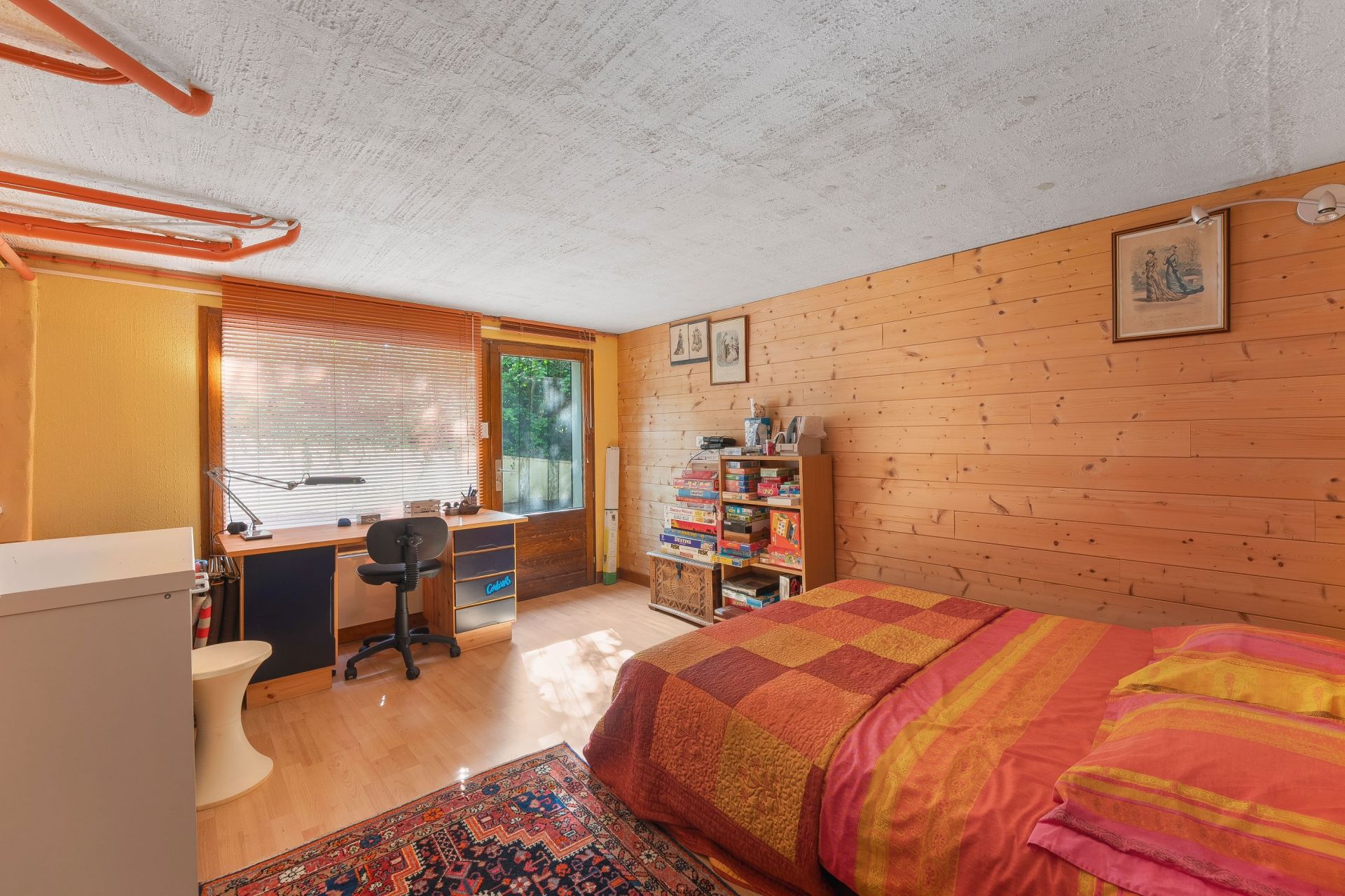 house 7 Rooms for sale on GRILLY (01220)