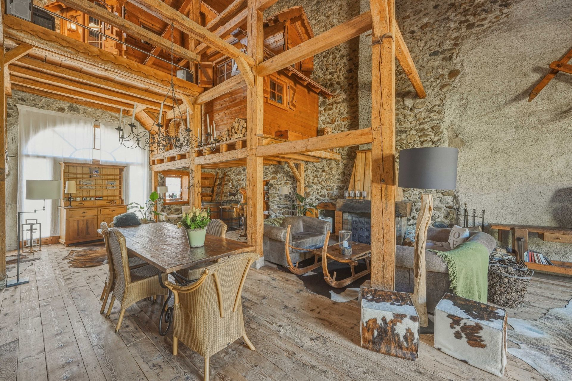 house 6 Rooms for sale on DIVONNE LES BAINS (01220)