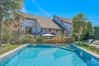 house 6 Rooms for sale on DIVONNE LES BAINS (01220)