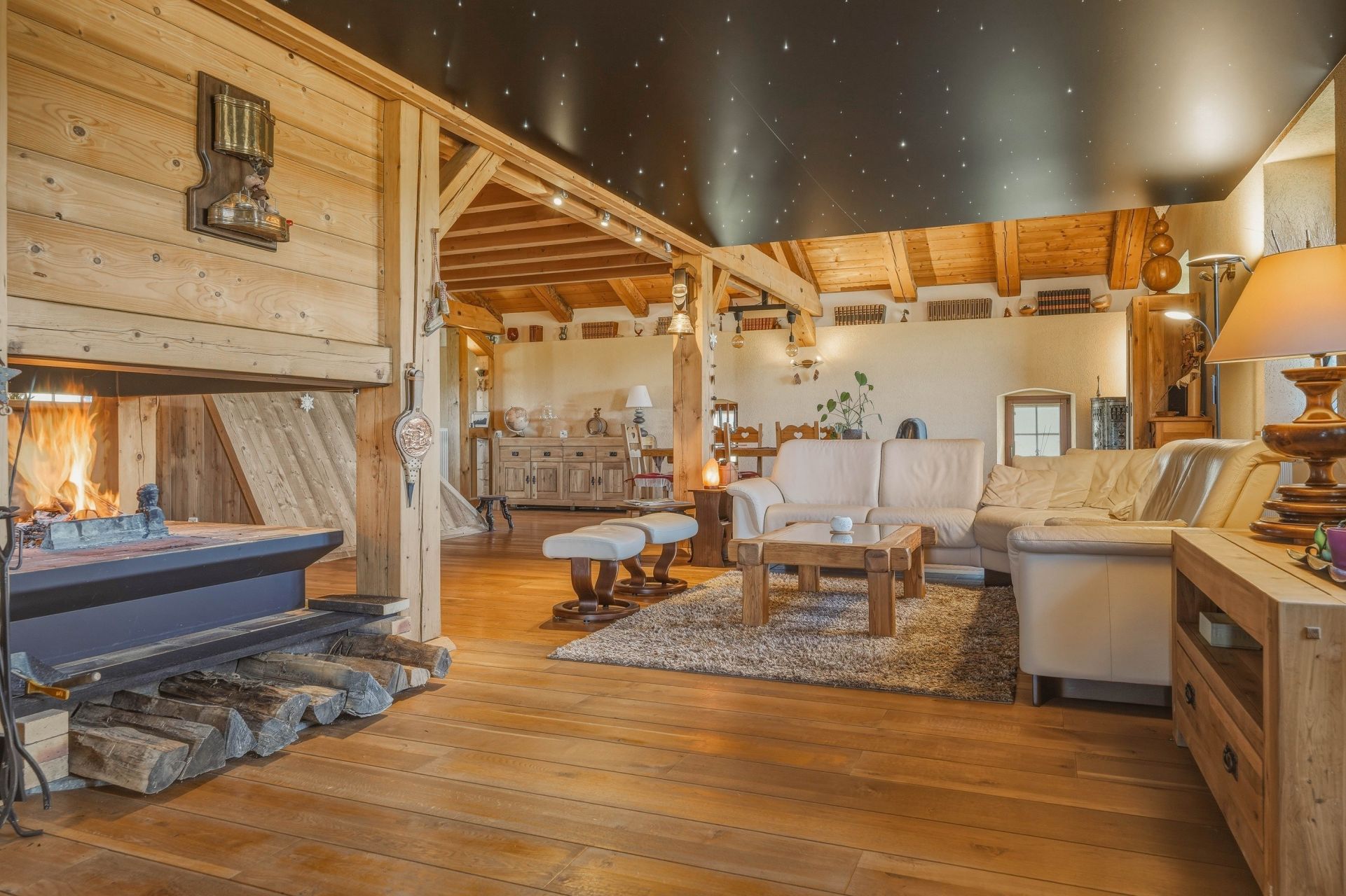 maison 8 Pièces en vente sur LES ROUSSES (39220)