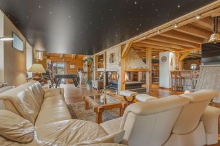 maison 8 Pièces en vente sur LES ROUSSES (39220)