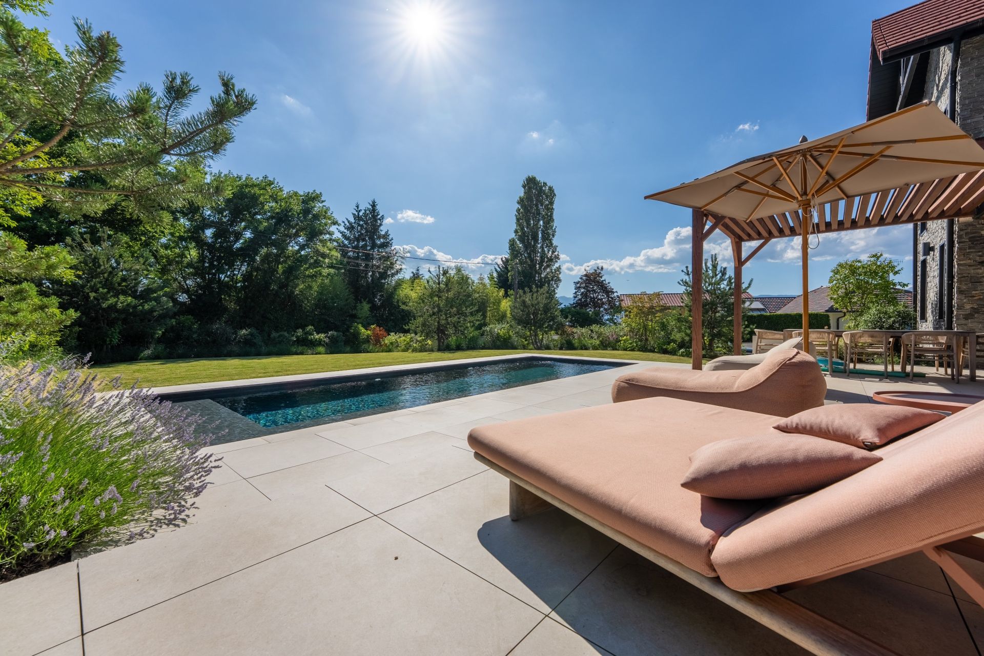 maison 8 Pièces en vente sur VIRY (74580)