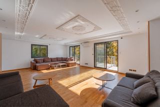 house 7 Rooms for sale on DIVONNE LES BAINS (01220)