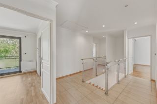 house 7 Rooms for sale on DIVONNE LES BAINS (01220)