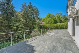 house 7 Rooms for sale on DIVONNE LES BAINS (01220)