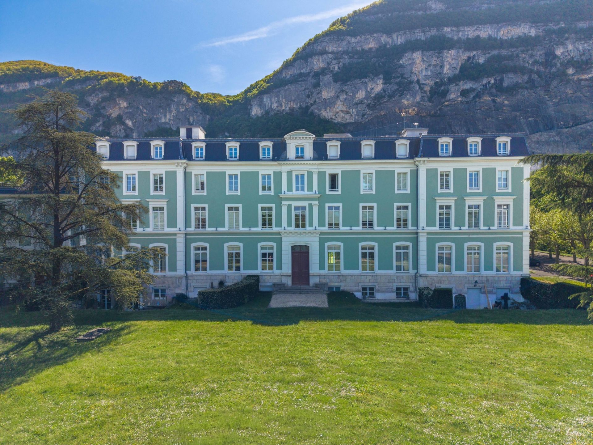 apartment 4 Rooms for sale on ETREMBIERES (74100)