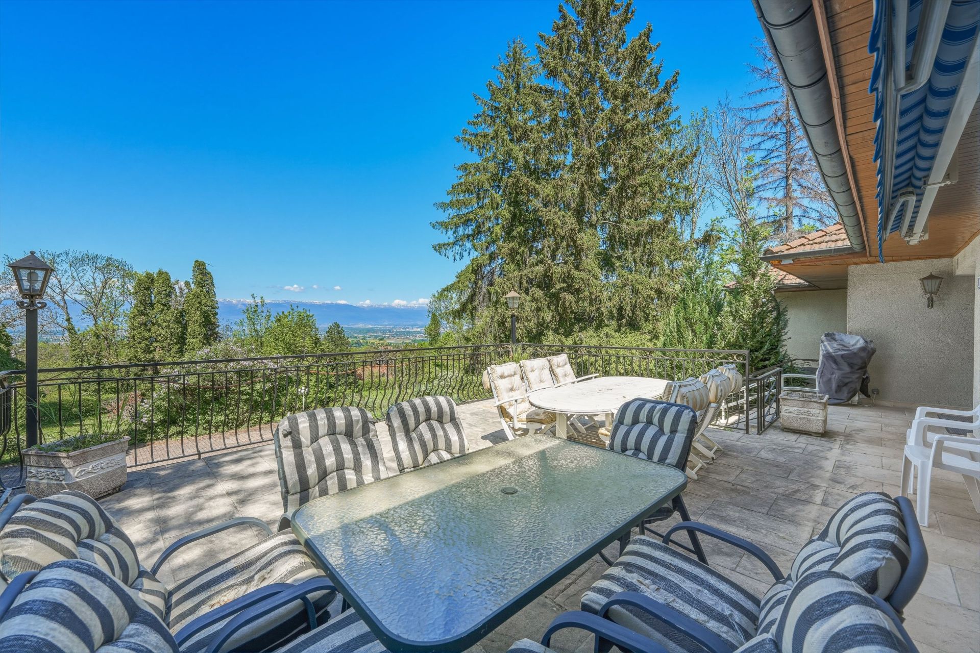 maison 13 Pièces en vente sur ARCHAMPS (74160)