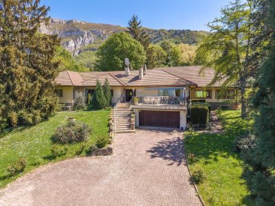 Vente Maison Archamps 13&nbsp;Pièces 770&nbsp;m²