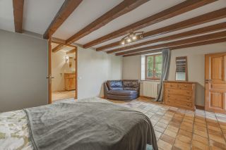 farm complex 8 Rooms for sale on SERGY (01630)