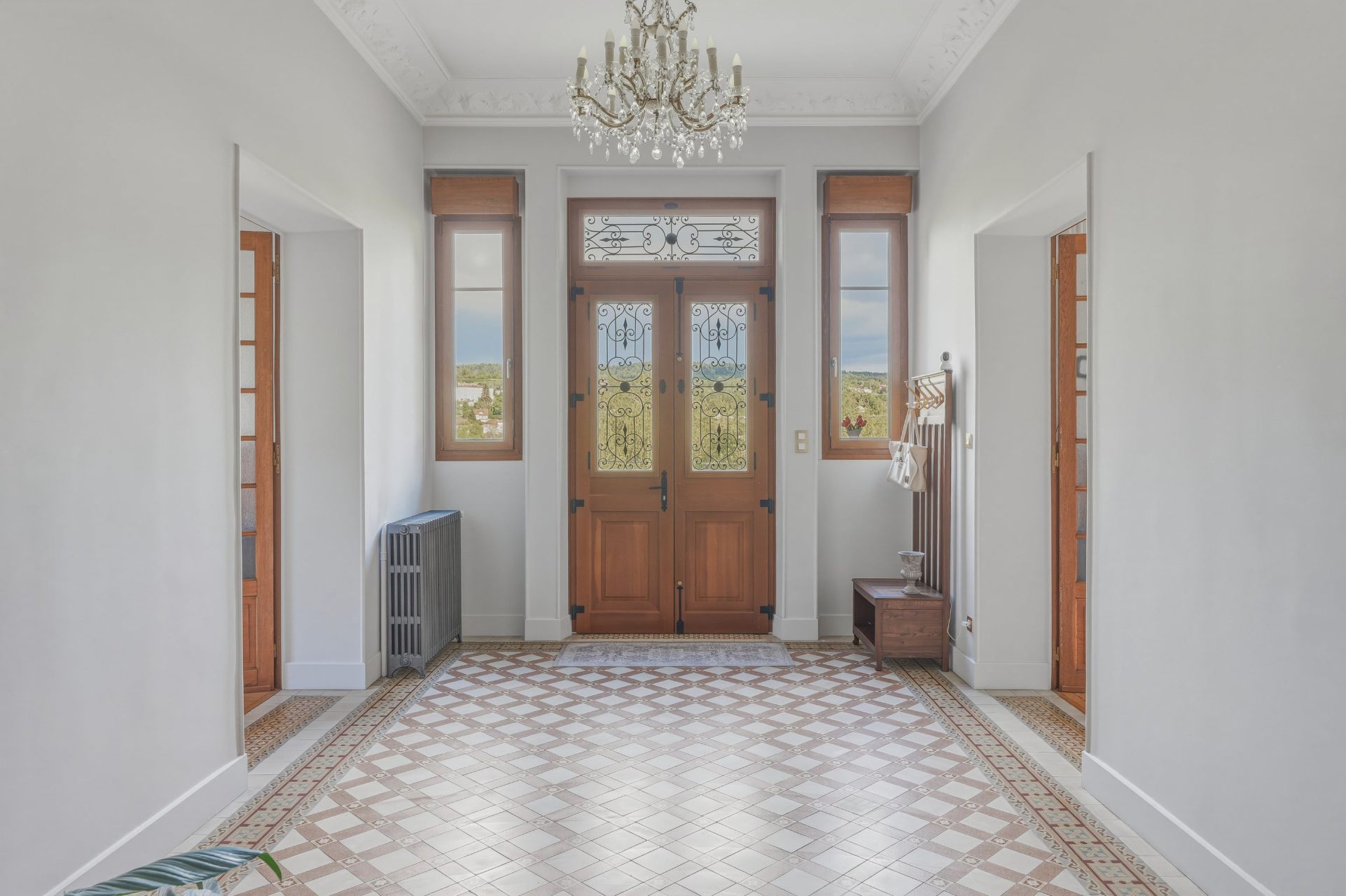 house 15 Rooms for sale on CLAIRVAUX LES LACS (39130)