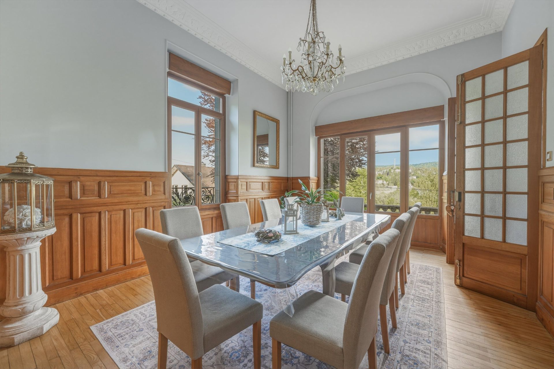 house 15 Rooms for sale on CLAIRVAUX LES LACS (39130)