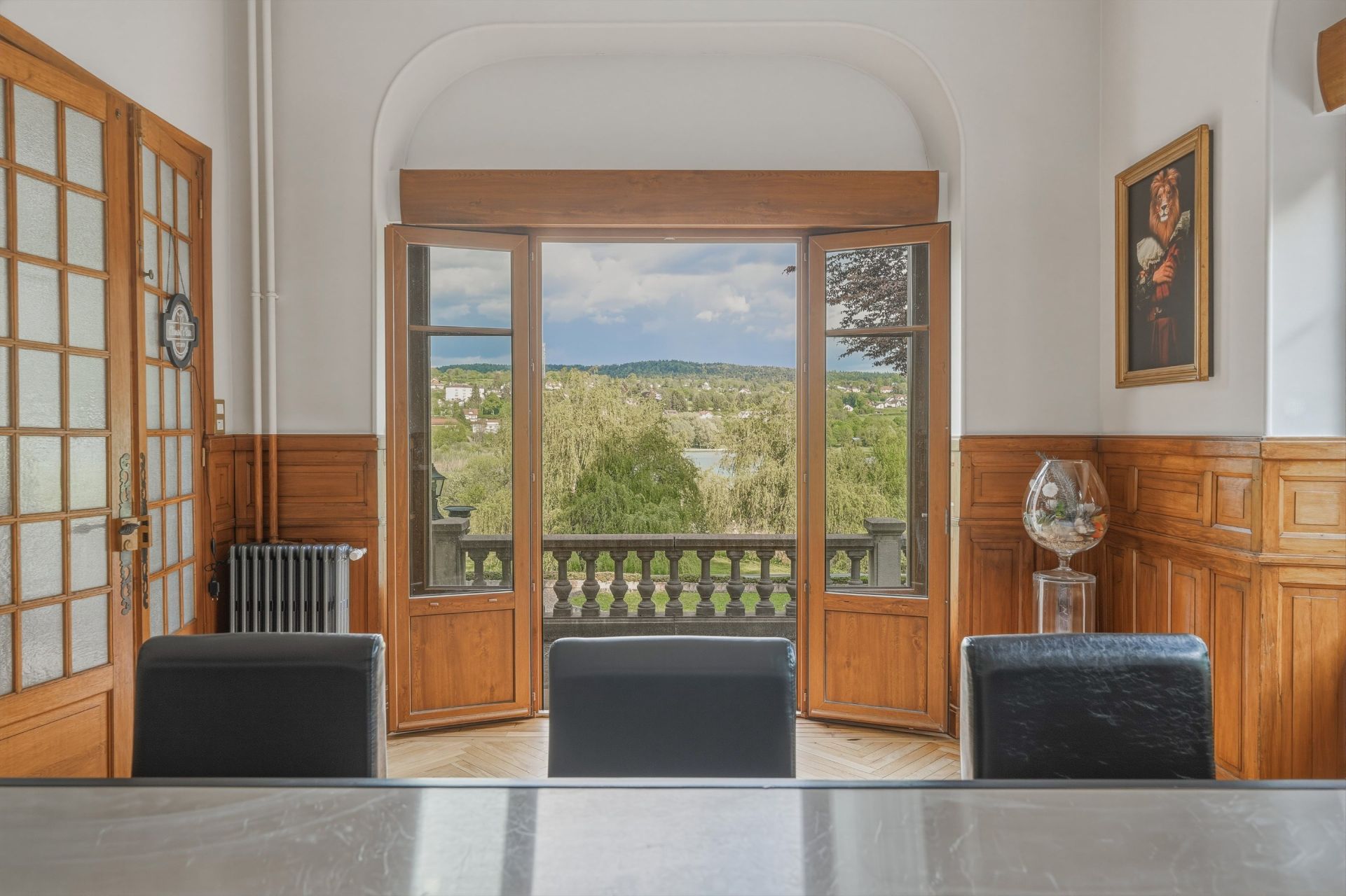 house 15 Rooms for sale on CLAIRVAUX LES LACS (39130)