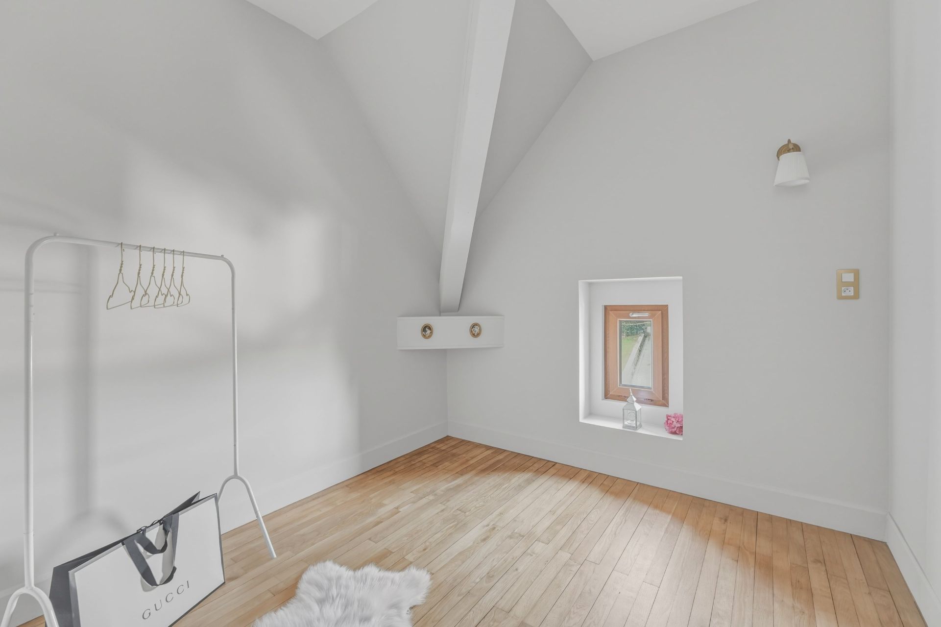 house 15 Rooms for sale on CLAIRVAUX LES LACS (39130)