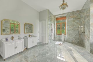 maison 15 Pièces en vente sur CLAIRVAUX LES LACS (39130)