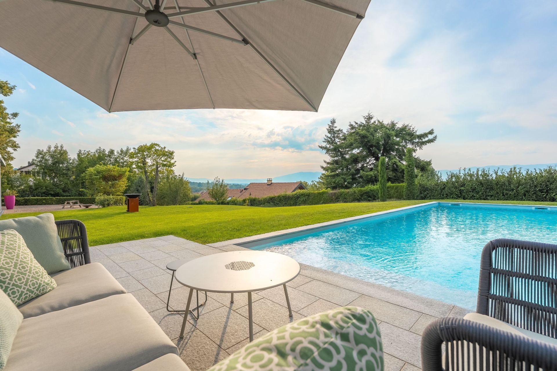 maison 12 Pièces en vente sur COLLONGES SOUS SALEVE (74160)