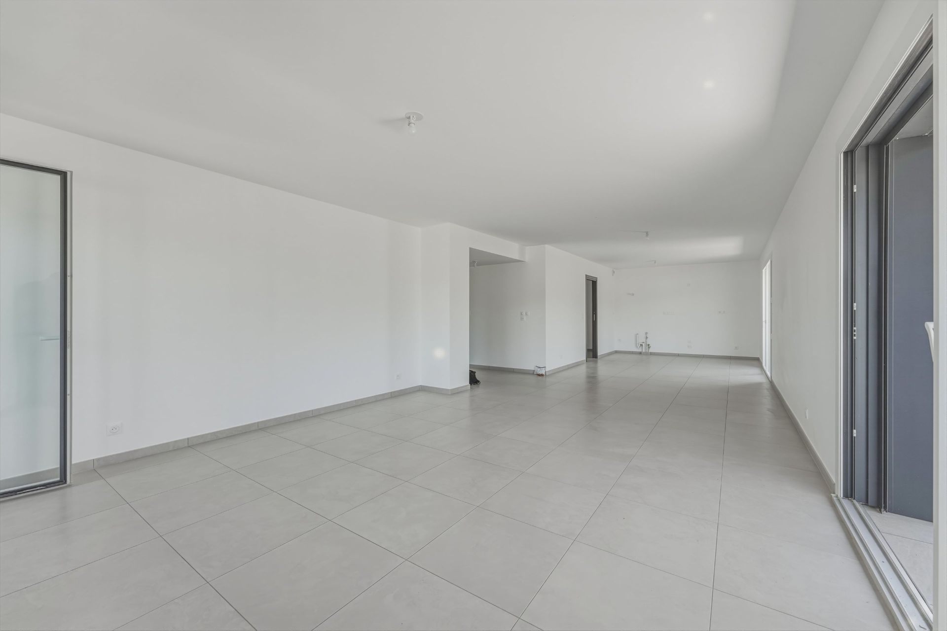 appartement 5 Pièces en vente sur DIVONNE LES BAINS (01220)