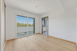 apartment 5 Rooms for sale on DIVONNE LES BAINS (01220)