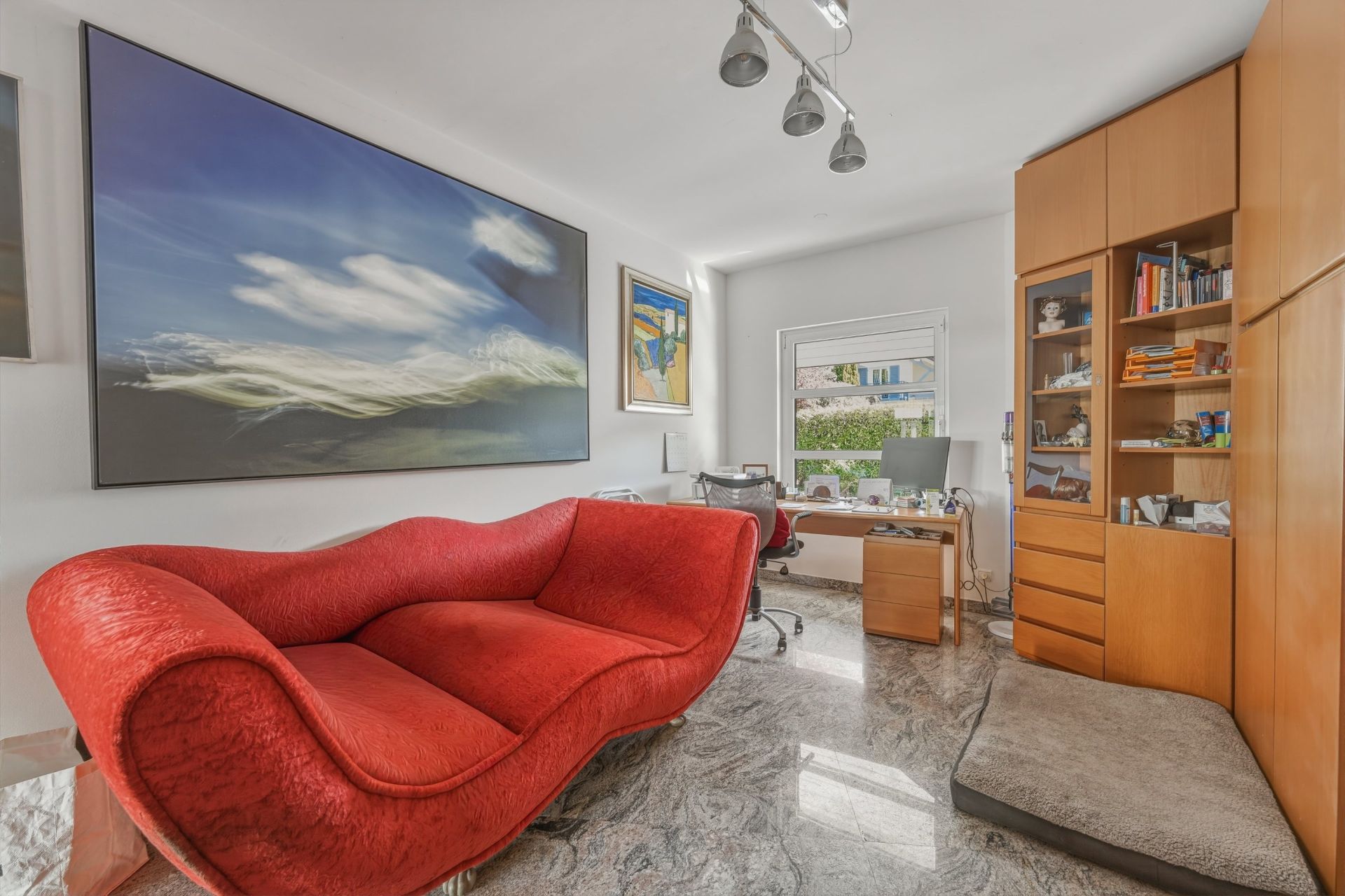 house 8 Rooms for sale on CHEVRY (01170)