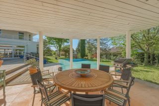 house 8 Rooms for sale on CHEVRY (01170)