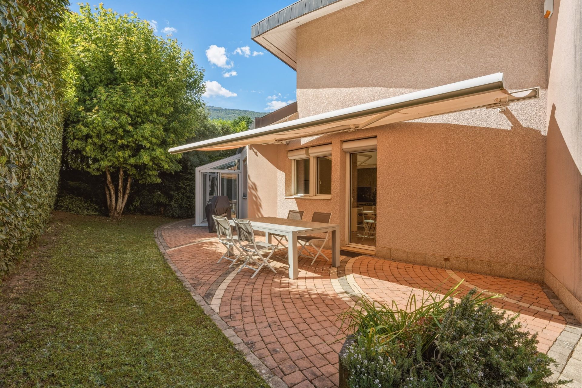 maison 6 Pièces en vente sur SERGY (01630)