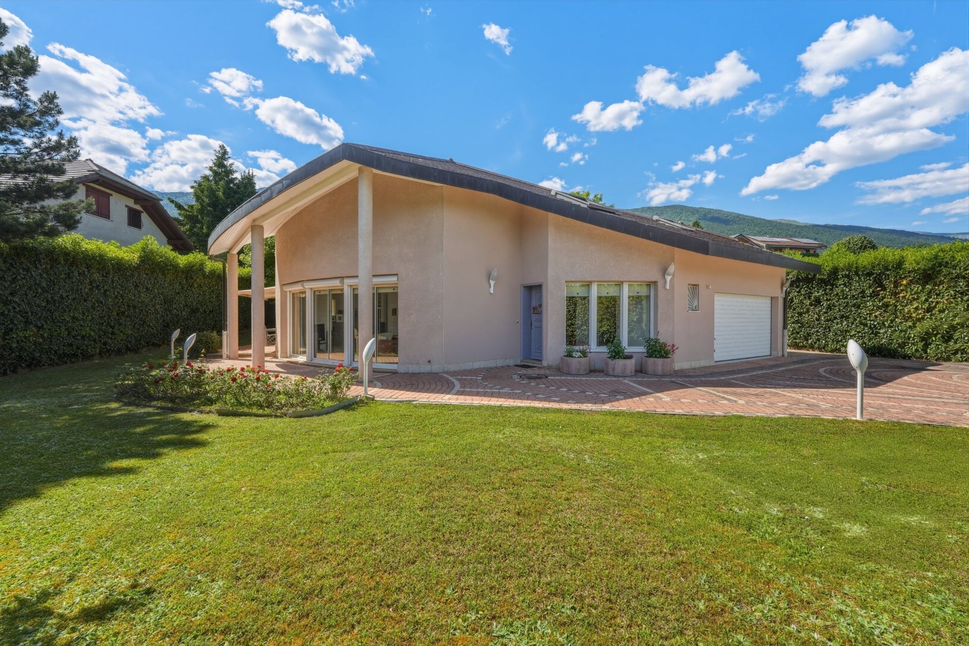 maison 6 Pièces en vente sur SERGY (01630)