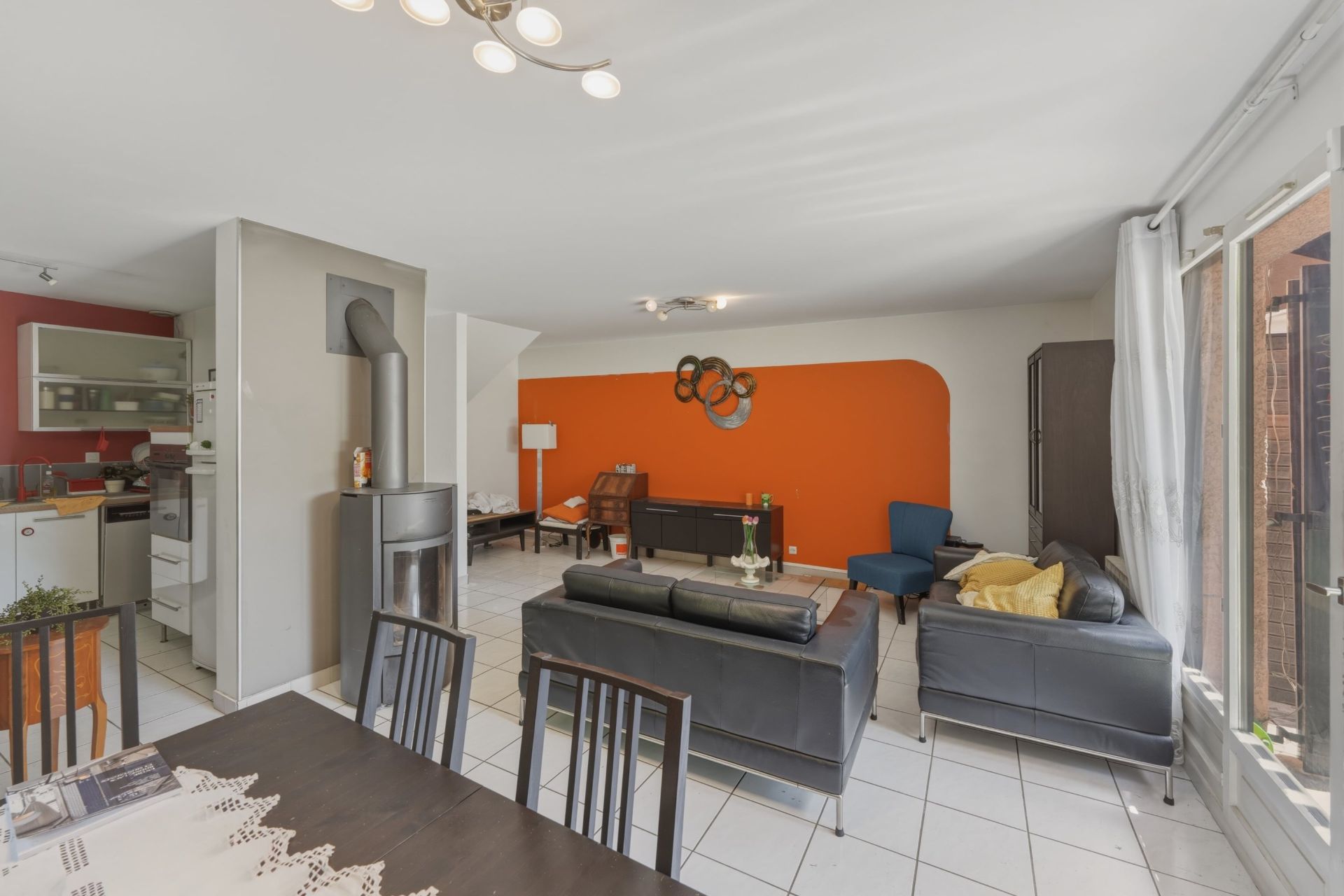 house 5 Rooms for sale on FERNEY VOLTAIRE (01210)
