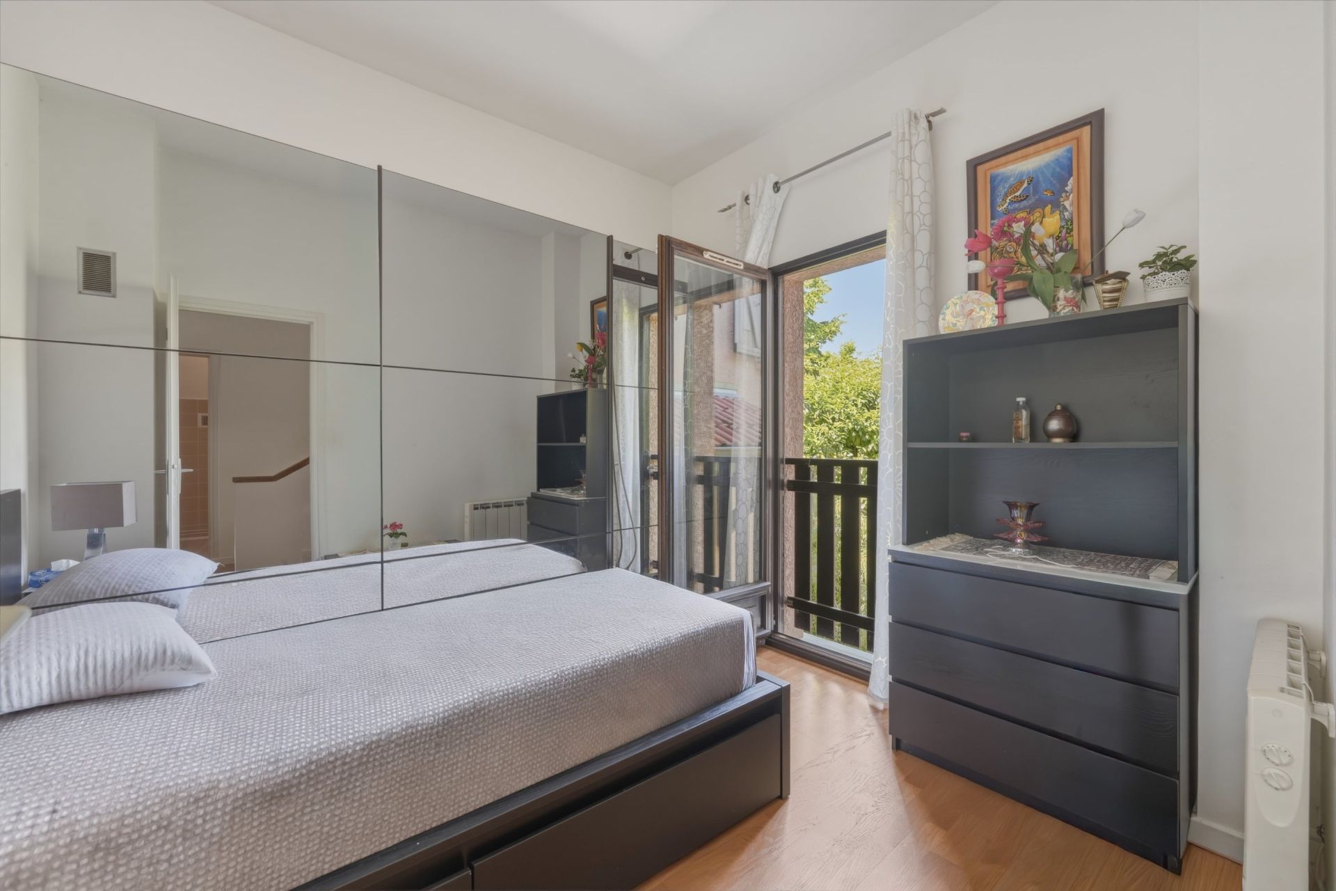 house 5 Rooms for sale on FERNEY VOLTAIRE (01210)