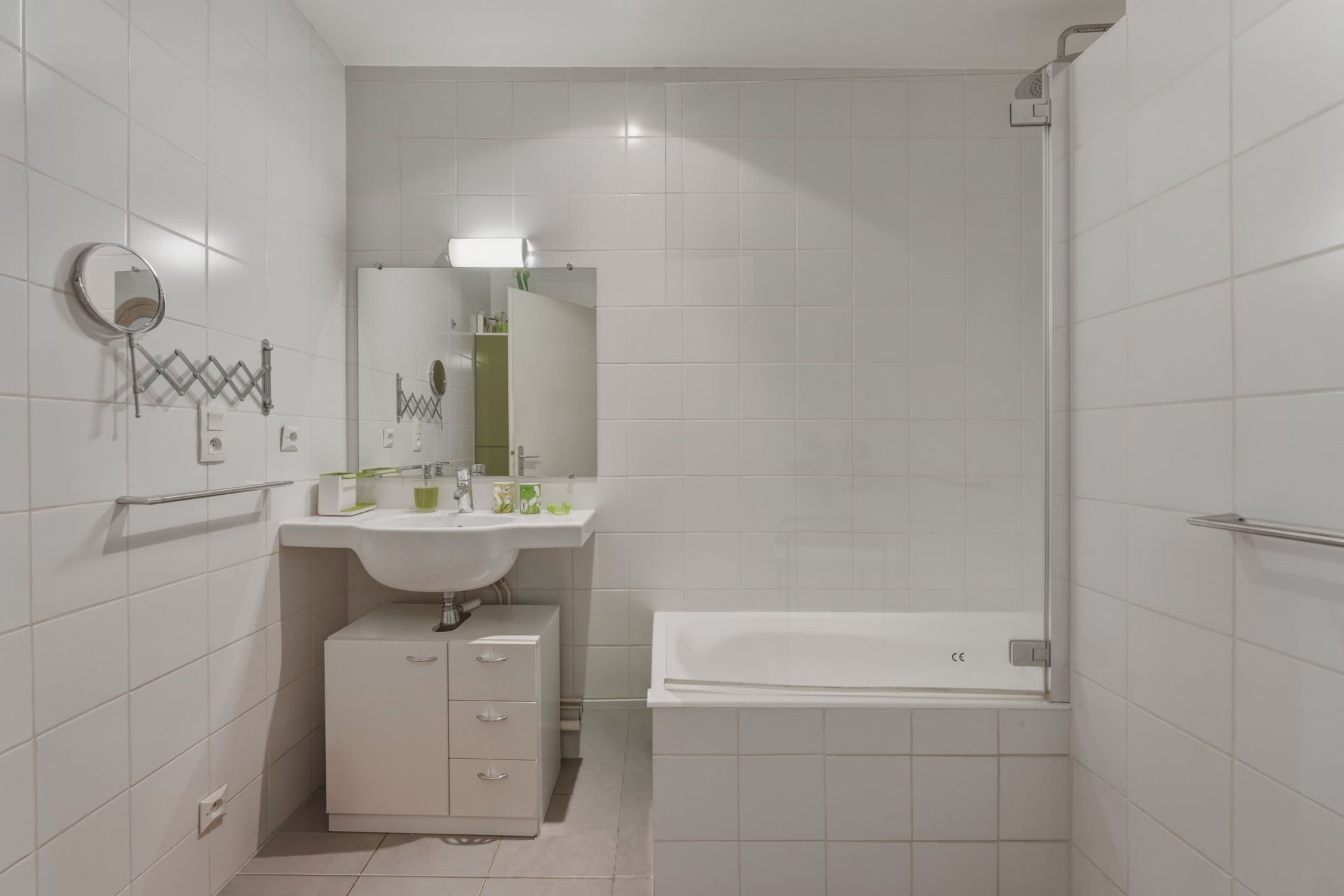house 5 Rooms for sale on FERNEY VOLTAIRE (01210)