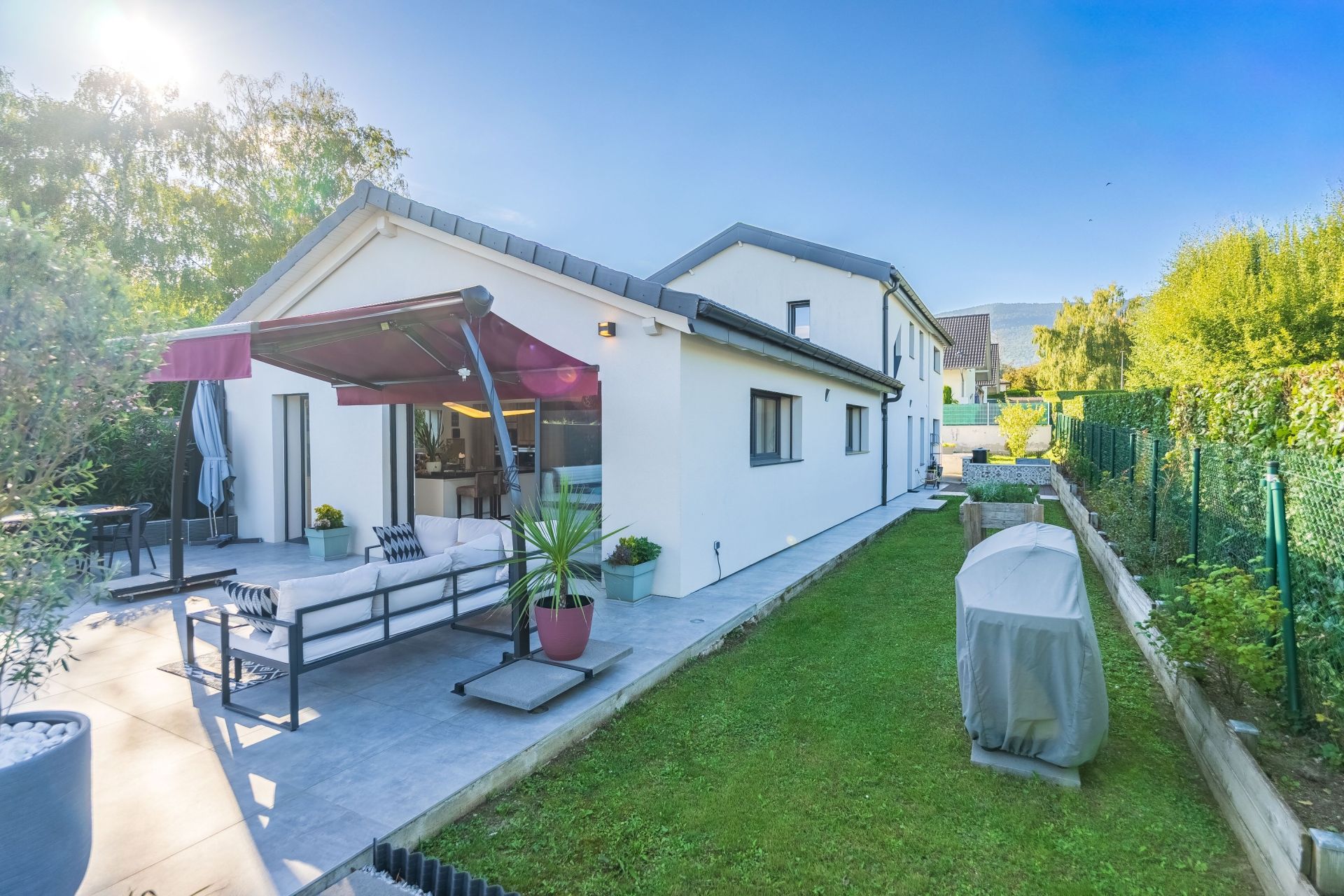 house 7 Rooms for sale on DIVONNE LES BAINS (01220)
