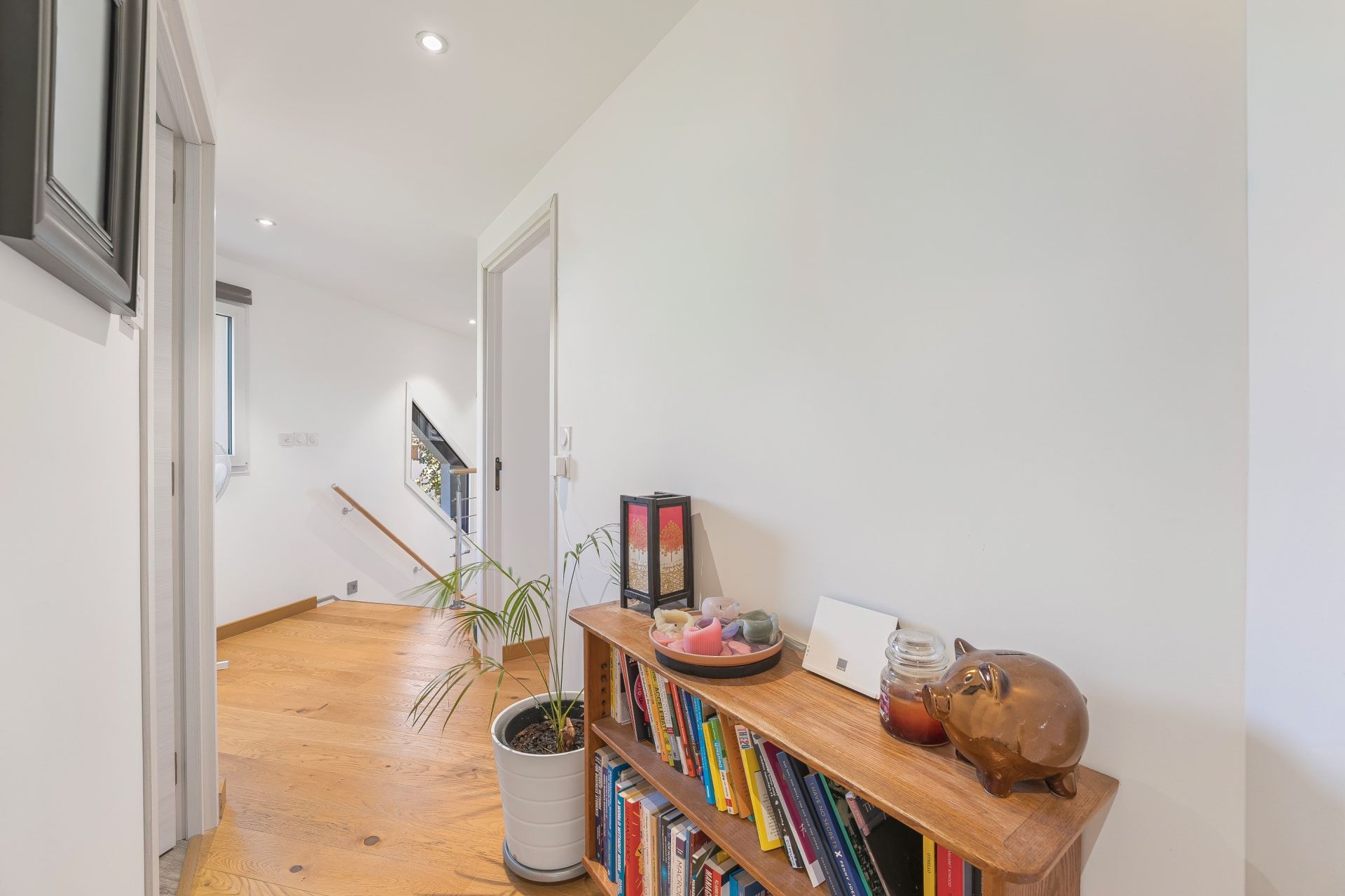 house 7 Rooms for sale on DIVONNE LES BAINS (01220)