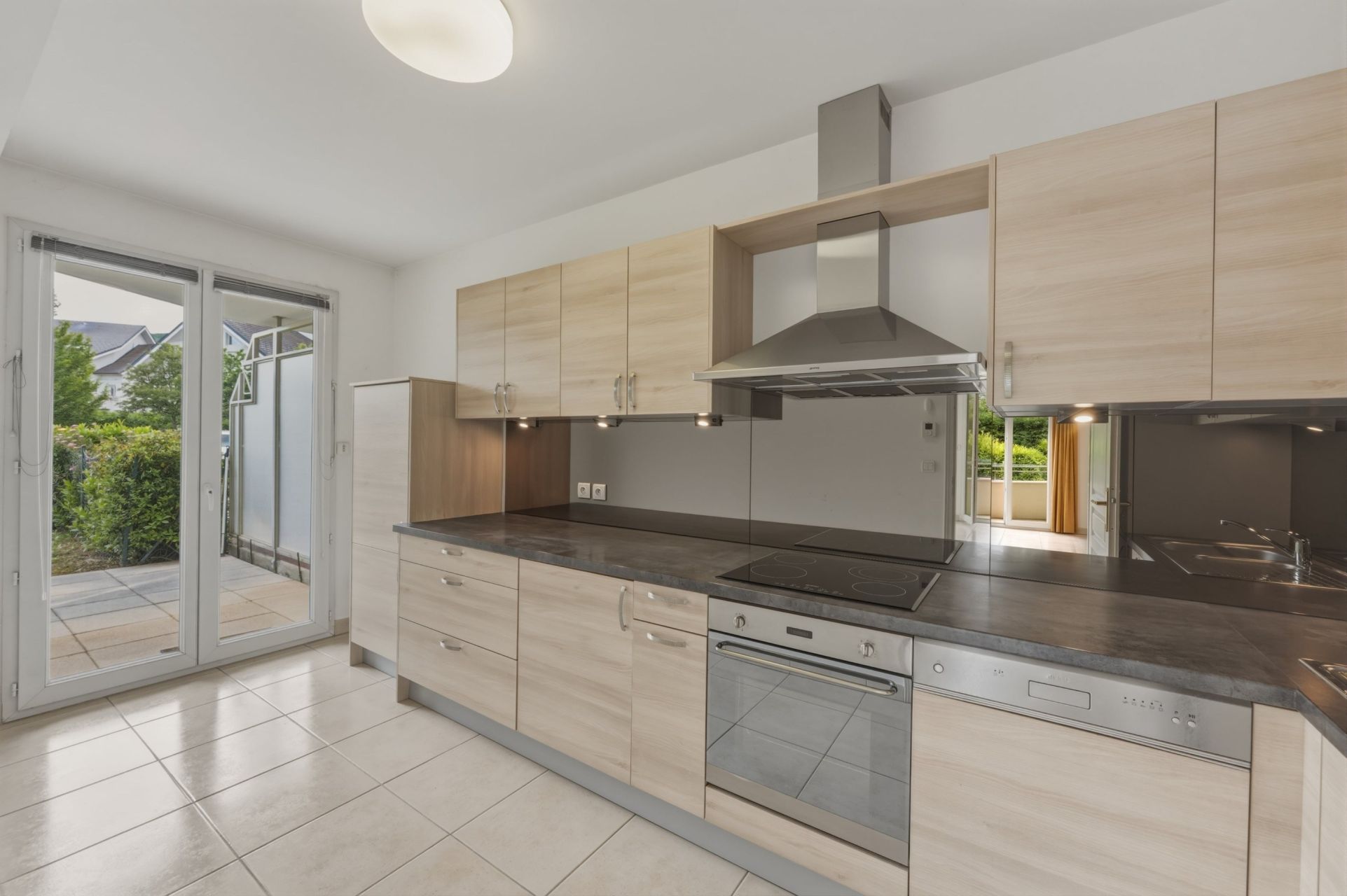 apartment 3 Rooms for sale on DIVONNE LES BAINS (01220)