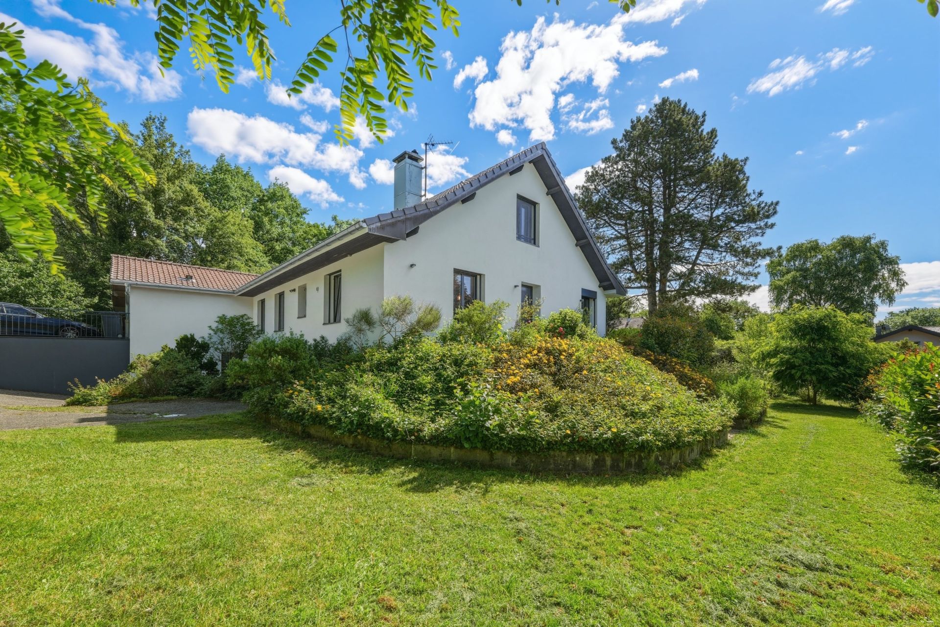 maison 9 Pièces en vente sur DIVONNE LES BAINS (01220)